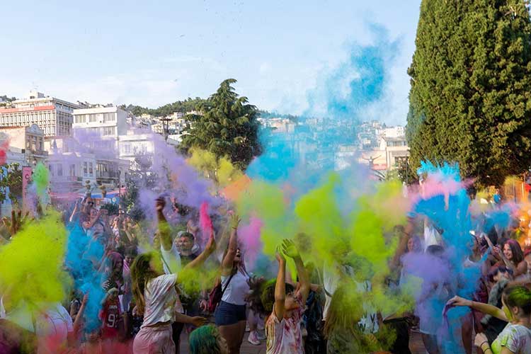 Το Φεστιβάλ Χρωμάτων ταξιδεύει στην Κοζάνη!