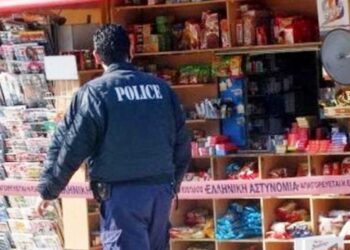 24χρονος «έκλεψε» προπληρωμένη κάρτα αξίας 100 ευρώ από περίπτερο στην Πτολεμαΐδα