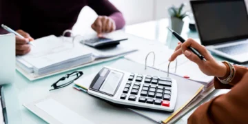 Άμεση η εμφάνιση της βεβαίωσης του φόρου εισοδήματος φυσικών προσώπων σε myAADE και myAADEapp