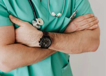 Αποχή από την ηλεκτρονική συνταγογράφηση από αύριο μέχρι και την Δευτέρα, δηλώνουν οι γιατροί