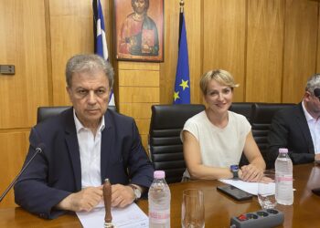 Η Δυτική Μακεδονία πρώτη στο πρόγραμμα «ΑΠΟΛΛΩΝ»- Ενεργειακός χώρος και κάλυψη ενεργειακών αναγκών για Δήμους, Περιφέρεια και ΤΟΕΒ- Σδούκου: «Δεν δίνουμε τσάμπα ρεύμα, είναι μια αποδοτική λύση»