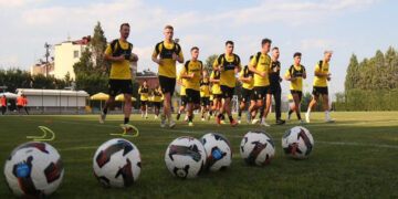 Άρης: Διπλές προπονήσεις στο αθλητικό κέντρο του ξενοδοχείου «Παντελίδης»