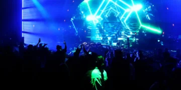 Δεσμεύτηκε η περιουσία δημοφιλούς τραγουδιστή για φοροδιαφυγή 1,5 εκατ. ευρώ και ξέπλυμα μαύρου χρήματος