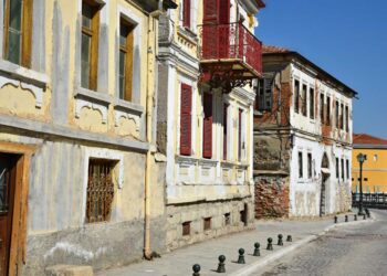 Διακοπές στη Φλώρινα του καλοκαιριού - Ταξίδι στη βορειοδυτική πλευρά της Ελλάδας, σε έναν προορισμό με πολλά πρόσωπα