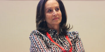 Διαμαντοπούλου: Η απάντηση στη φτώχεια δεν είναι επιδόματα, αλλά μεταρρυθμίσεις