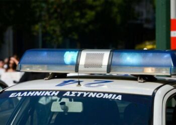 Άργος Ορεστικό: Σύλληψη 32χρονου για οικογενειακή βία – Τον κατήγγειλε η γυναίκα του για ξυλοδαρμό και λεκτικές απειλές