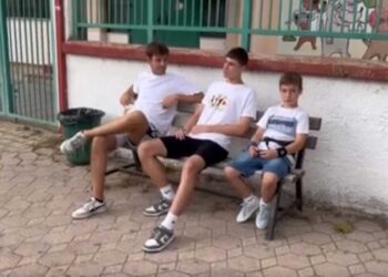 Ένα ευφάνταστο βίντεο από το 2ο ΓΕΛ Πτολεμαΐδας για τη λήξη του σχολικού έτους!