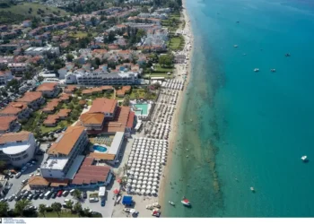 Ένας κακός χαμός: Φτάνουν τις 9.000 οι καταγγελίες στο MyCoast - Αλληλοκαρφώματα ανταγωνιστών επιχειρηματιών στη Χαλκιδική