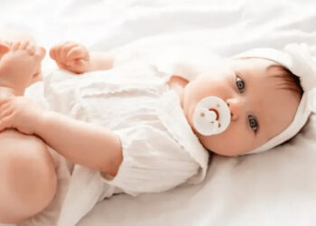 Η κοινή λοίμωξη σε μωρά που μπορεί να αυξήσει τον κίνδυνο αυτισμού