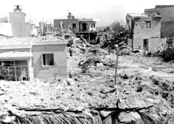 Η προδοσία και η εισβολή στην Κύπρο 50 χρόνια πριν