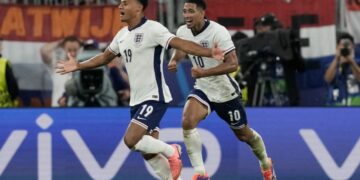 Ισπανία – Αγγλία: Μάχη μεταξύ φαβορί και πεπρωμένου