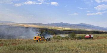 Κατάσβεση φωτιάς στις κοινότητες Μεσοχωρίου και Μαρίνας Φλώρινας – Έκκληση από την Πολιτική Προστασία για αγρότες και κτηνοτρόφους