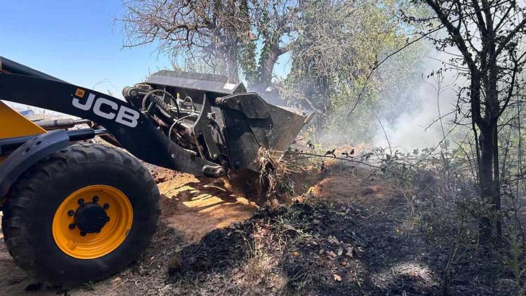 Κατασβήστηκε φωτιά στην Κοινότητα Σκοπιάς στη Φλώρινα - Έκκληση της Πολιτικής Προστασίας του Δήμου Φλώρινας 