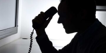 Κατέληξαν στη φυλακή: Εκβιαστές προσπάθησαν να εξαπατήσουν Πτολεμαϊδιώτη και να του αποσπάσουν τεράστιο ποσό μέσω τηλεφωνικής απάτης