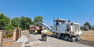 Ξεκίνησε η συντήρηση και ασφαλτόστρωση κεντρικών δρόμων στα Σέρβια – Πόσο θα διαρκέσει το έργο