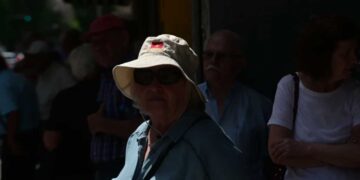 Μεγάλες αλλαγές στις συντάξεις: Τι θα γίνει με τον τρόπο υπολογισμού και τις αυξήσεις