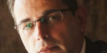Μη χαίρεστε για το πολύχρωμο πάρτι, είστε το μενού στο τραπέζι!- του Ανδρέα Τσιφτσιάν