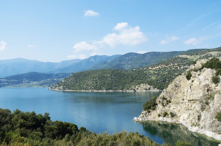 Μια βόλτα στις όχθες του Αλιάκμονα -Μαγευτικές εικόνες