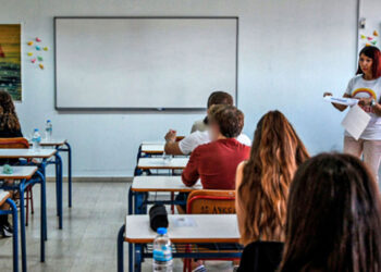 Πιερρακάκης: Θα αλλάξουν όλα τα βιβλία στην σχολική εκπαίδευση