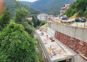 Προχωρά η αποκατάσταση του δρόμου στο Πισοδέρι