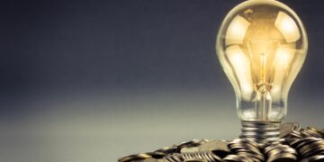 Ηλεκτρικό ρεύμα: Σχεδιάζουν επαναφορά στις επιδοτήσεις των νοικοκυριών