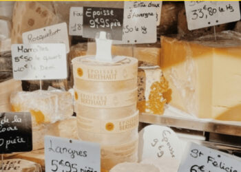 Σοβαρός κίνδυνος από τυρί που πωλείται και στην Ελλάδα - «Μην το καταναλώσετε»