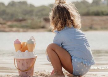 Τα Καλοκαιρινά Απαραίτητα για Παιδιά: Ανακάλυψε τις Must Επιλογές!