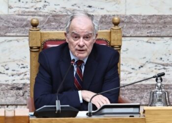 Ο Τασούλας ανακοίνωσε τον αποκλεισμό Αυγενάκη από τη Βουλή