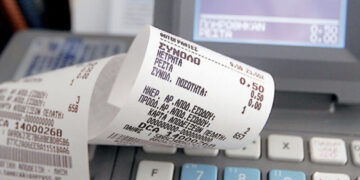 Τέλος οι «άφαντες» αποδείξεις για απόκρυψη τζίρου στην εστίαση