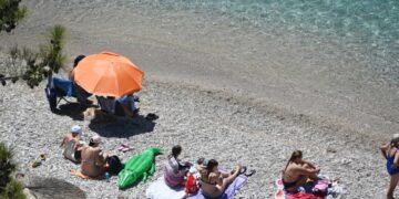 Έκτακτο δελτίο της ΕΜΥ – Καύσωνας μέχρι τις 19/7 – Που θα “πιάσει” 42άρια