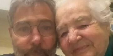 Θοδωρής Αθερίδης: Πέθανε η μητέρα του – Το βίντεο που δημοσίευσε