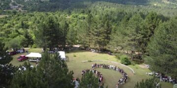 Εντυπωσίασε «Το Λάλεμαν τη Παρχαρομάνας» στα Παρχάρια του Αγίου Δημητρίου Κοζάνης - Βίντεο από drone που μαγεύει