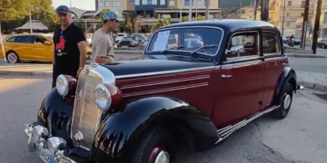 Με δεκάδες συμμετοχές από όλη την Ελλάδα η 2η Έκθεση Κλασικών Οχημάτων Καστοριάς - Εντυπωσιακά αυτοκίνητα μιας άλλης εποχής