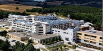 Ακόμα μία δύσκολη χειρουργική επέμβαση πραγματοποιήθηκε επιτυχώς , σε ασθενή του Μποδοσάκειου Νοσοκομείου Πτολεμαΐδας! (Ρεπορτάζτης Κούλας Πουλασιχίδου)