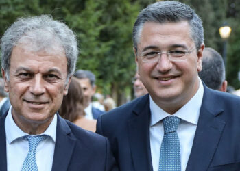 Ο Περιφερειάρχης συγχαίρει τον Απόστολο Τζιτζικώστα