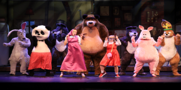 Διαγωνισμός του e-ptolemeos.gr: Κερδίστε διπλές προσκλήσεις για την παράσταση "Η Μάσα και ο αρκούδος, μια μεγάλη γιορτή"