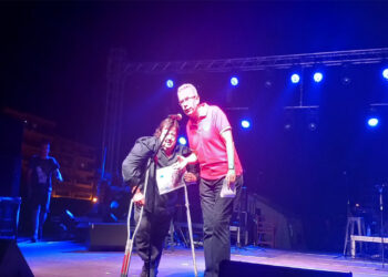 500 ευρώ δώρισαν οι αιμοδότες στο σύλλογο Ατόμων με Αναπηρία για την αγορά «λευκού ταξί»