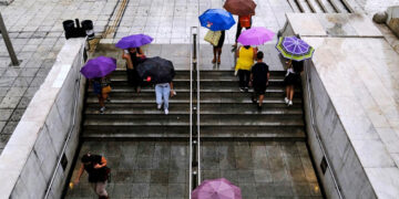 “Ψυχρή λίμνη”: Έρχονται καταιγίδες από αύριο, αυξημένος ο κίνδυνος πλημμυρικών φαινομένων