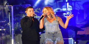 Έλλη Κοκκίνου και Αναστάσιος Ράμμος ξεσήκωσαν το κοινό της Φλώρινας (Φωτογραφίες και Βίντεο)