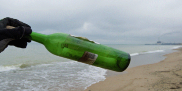 «Ένας μικρός θησαυρός» – Βρέθηκε γράμμα του 1945 σε ένα μπουκάλι