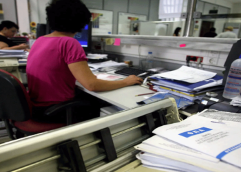 Φορολόγηση ελεύθερων επαγγελματιων: Τα επικρατέστερα σενάρια για τις αλλαγές