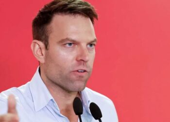 Τον Νίκο Παππά για πρόεδρο της ΚΟ στη θέση Φάμελλου προτείνει ο Κασσελάκης