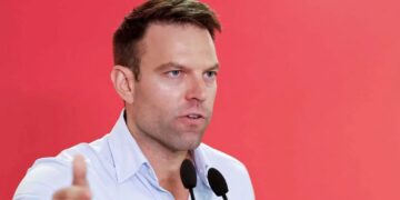 Τον Νίκο Παππά για πρόεδρο της ΚΟ στη θέση Φάμελλου προτείνει ο Κασσελάκης