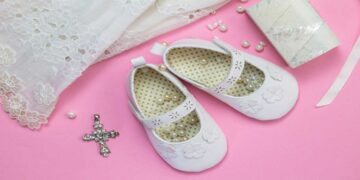 Οικονομικές Λύσεις για Βαπτιστικά Πακέτα Κοριτσιών με Ρούχα