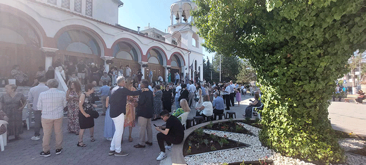 Πανηγυρική Θεία Λειτουργία ανήμερα της Παναγίας στον Ι.Ν. Αγίας Σκέπης Πτολεμαΐδας