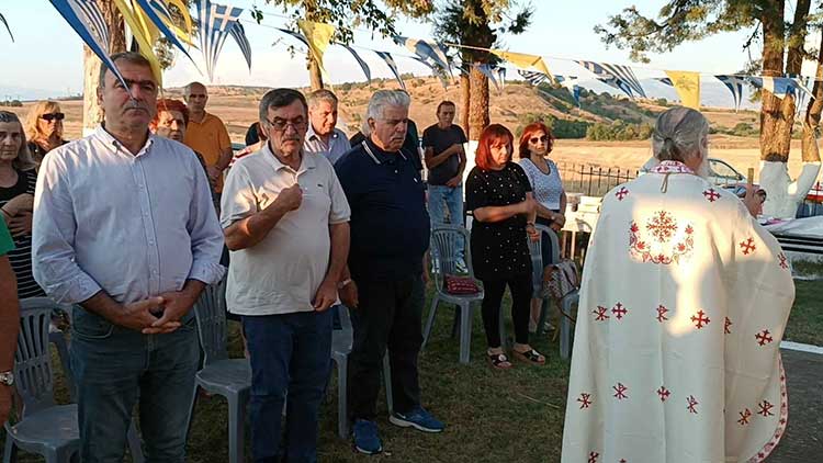 Πανηγυρικός Εσπερινός τελέστηκε στο Παρεκκλήσιο Κοιμήσεως της Θεοτόκου στον δρόμο Δυτικής Εορδαίας ( Τ.Κ. Αναρράχης )( ρεπορτάζ της Κούλας Πουλασιχίδου )