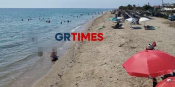 Λουόμενοι και ναυαγοσώστης έσωσαν 62χρονο σε παραλία της Χαλκιδικής