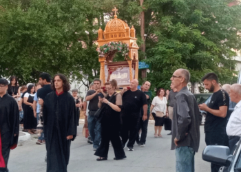 Πλήθος πιστών κατέκλυσαν τους Ιερούς Ναούς της Πτολεμαΐδας, παραμονή του Δεκαπενταύγουστου! (της Κούλας Πουλασιχίδου)