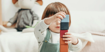 Ποιοι μπορούν να διεκδικήσουν αναδρομικά το επίδομα τέκνων – Ποιοι καλούνται να το επιστρέψουν