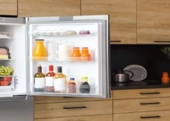 Ψυγείο: Τα 6 λάθη που κάνουμε και μικραίνουμε τη διάρκεια ζωής του